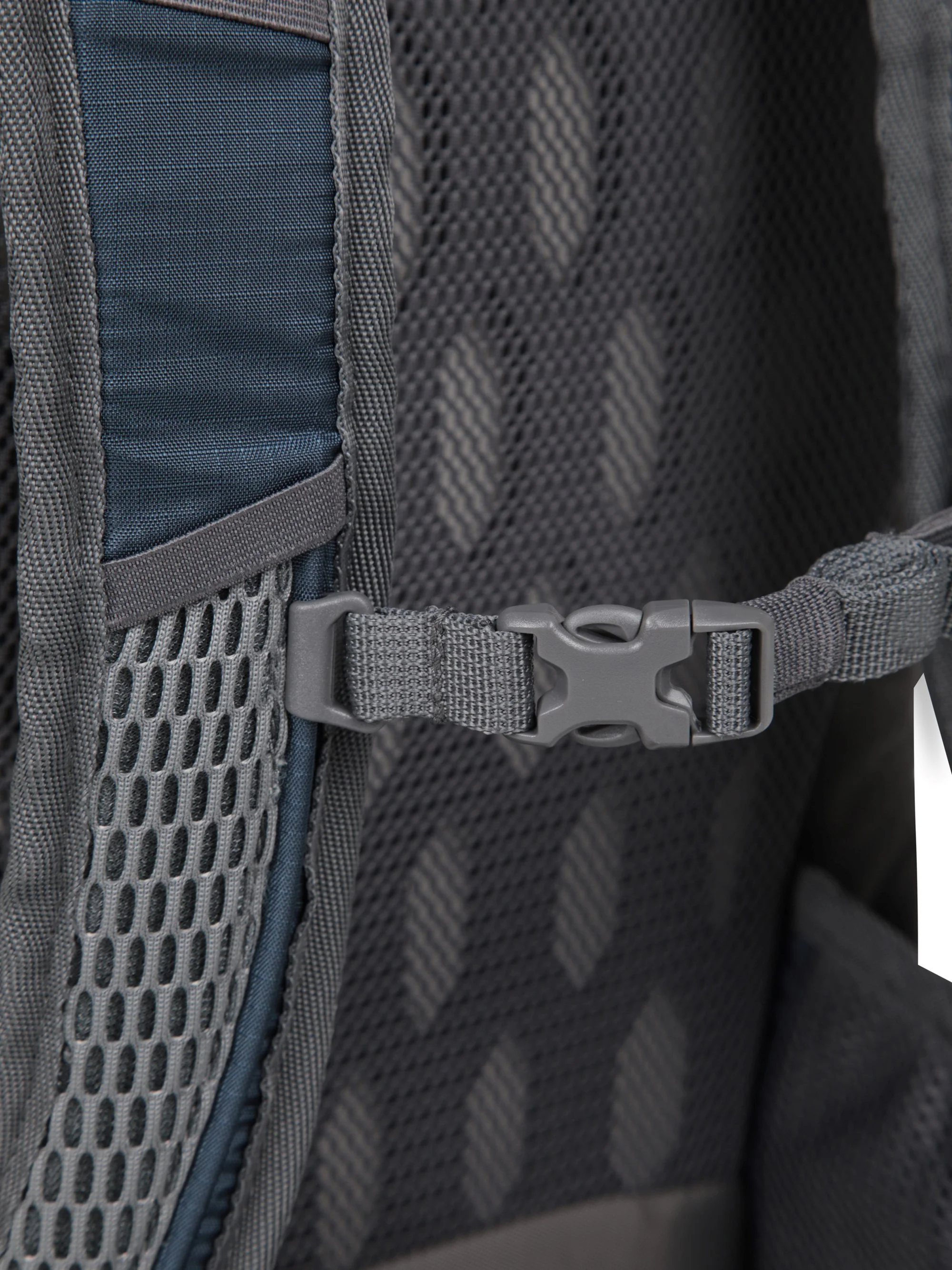 EMS Sector 20L Backpack - Image 5