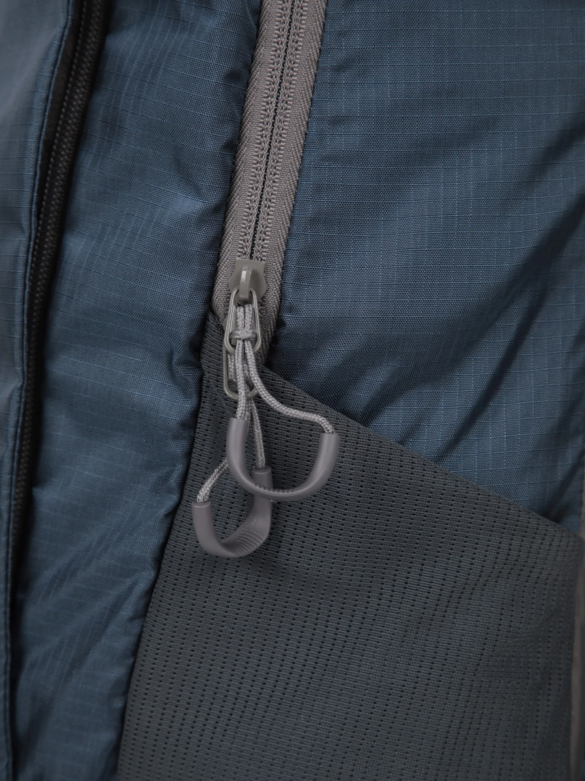 EMS Sector 20L Backpack - Image 6